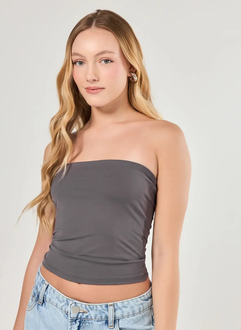 blusa tube top em poliamida - chumbo - g