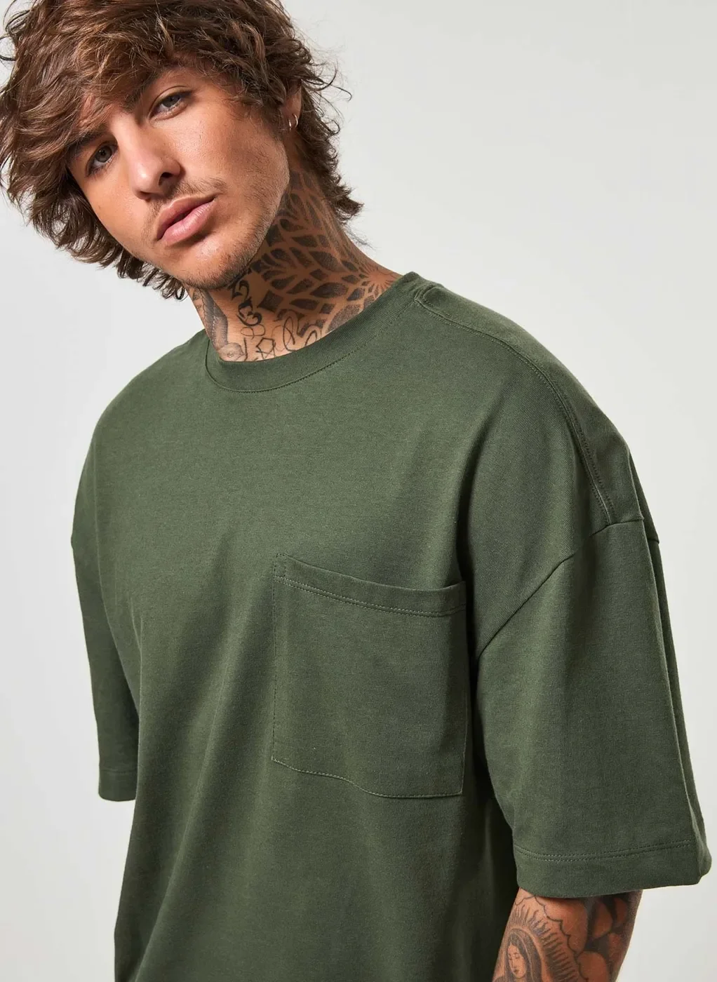 1136160_camiseta-mc-over-