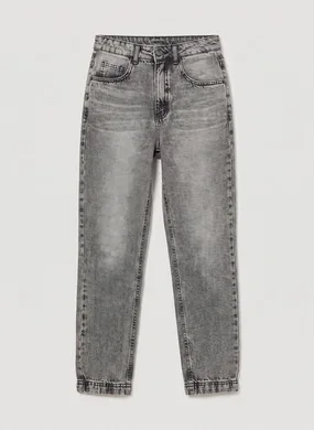 Calça Mom Em Jeans Cinza