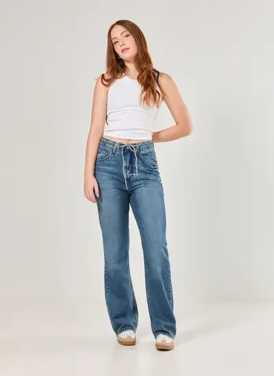 calça reta amarração em jeans circular