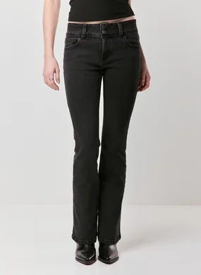 Calça Jeans Bootcut Cintura Baixa