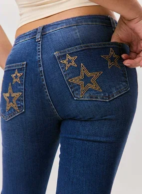 Calça Jeans Bootcut Com Bordado