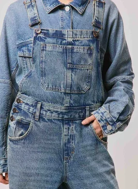 Jardineira Jeans Barrel Utility