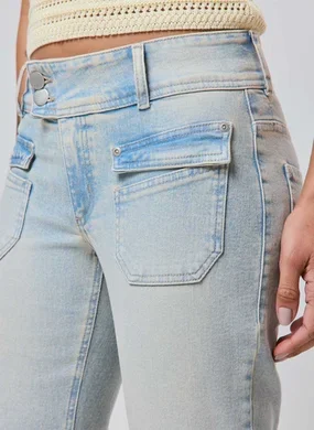 Calça Jeans Bootcut