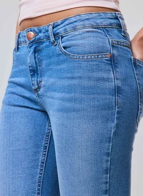 Calça Jeans Slim Cintura Baixa